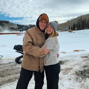 Meet your Posher, Max